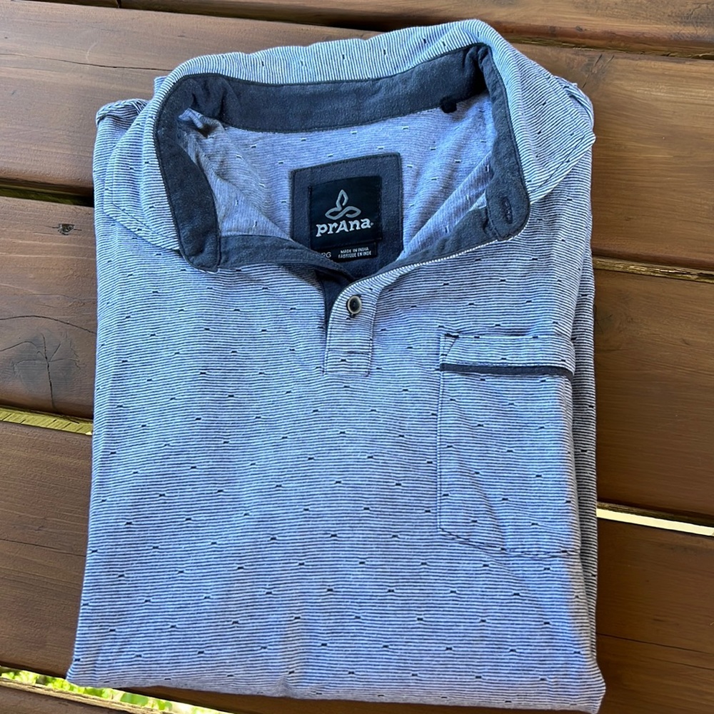 Men’s Prana shirt size L